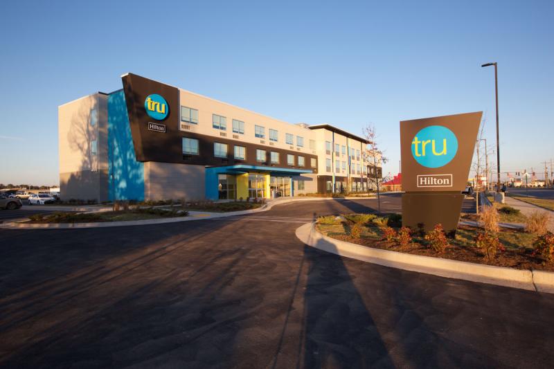 Tru-Hotel-Hilton-1